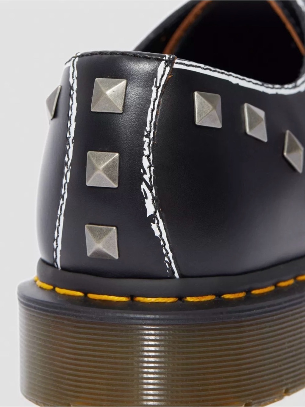 Dr. Martens 1461 Zambello Stud Derby Shoes Women’s size 7 - Picture 2 of 12